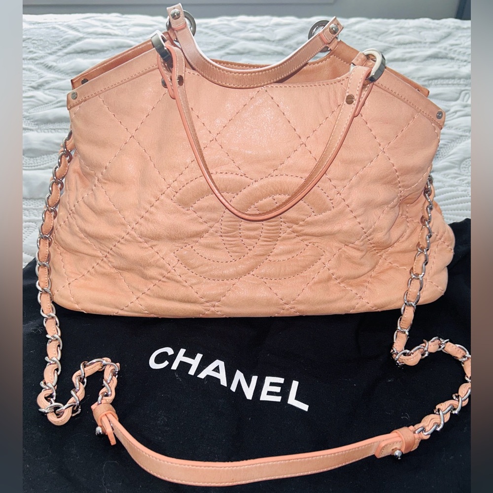 Chanel Quilted Leather Sea Hit Tote
